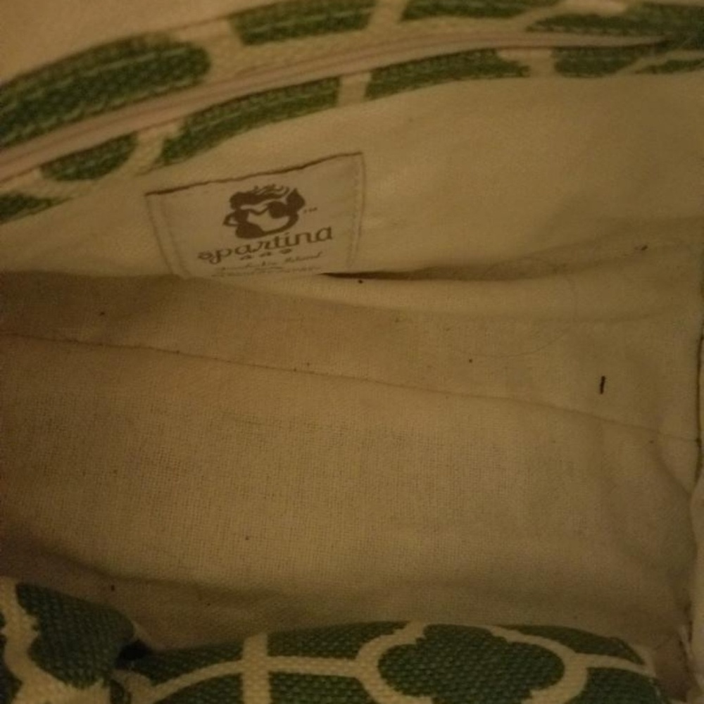 Purse - Picture 2 of 4